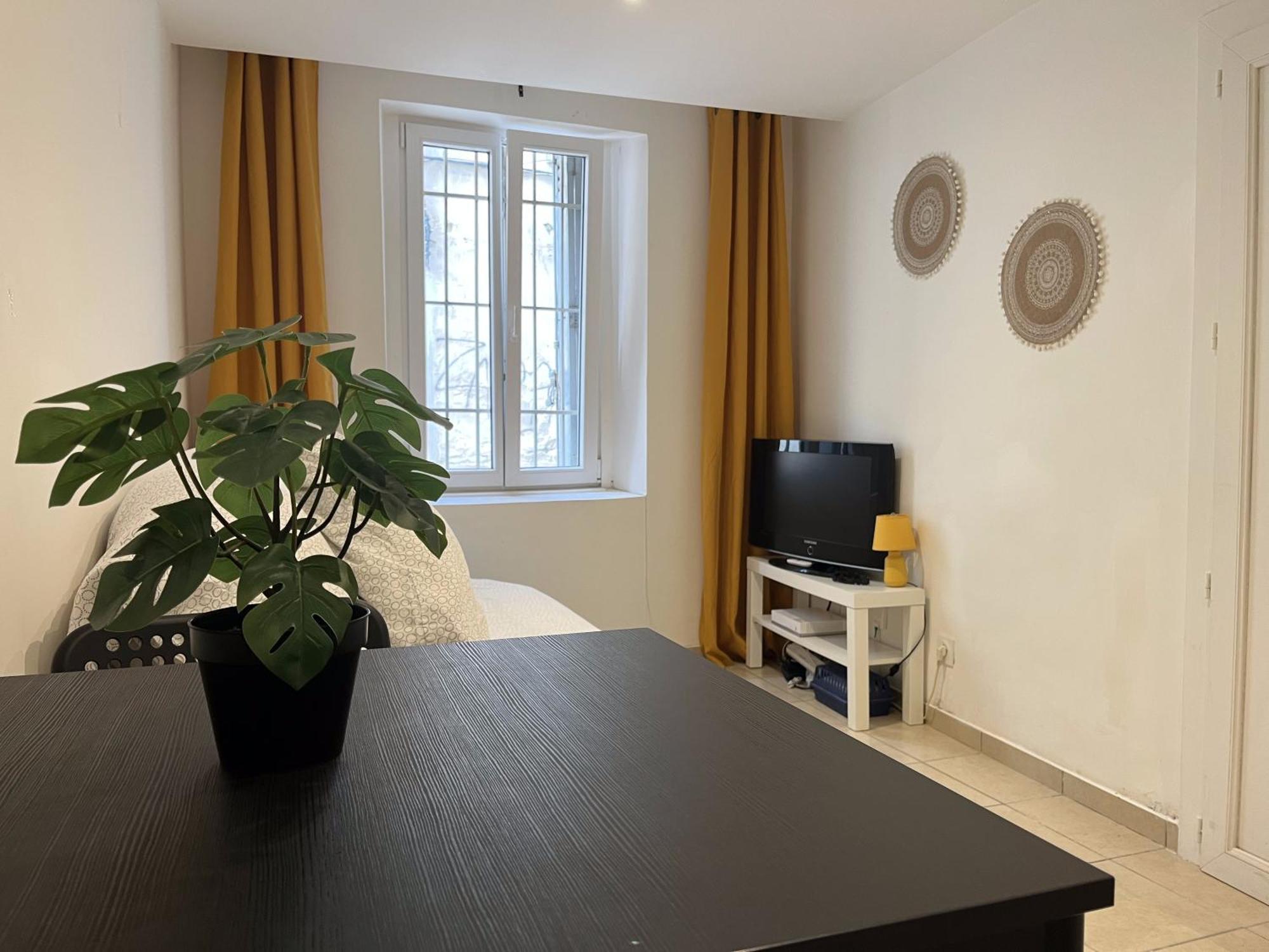 Studio Equipe Confort Proche De Toutes Commodites La Seyne-sur-Mer Exteriör bild