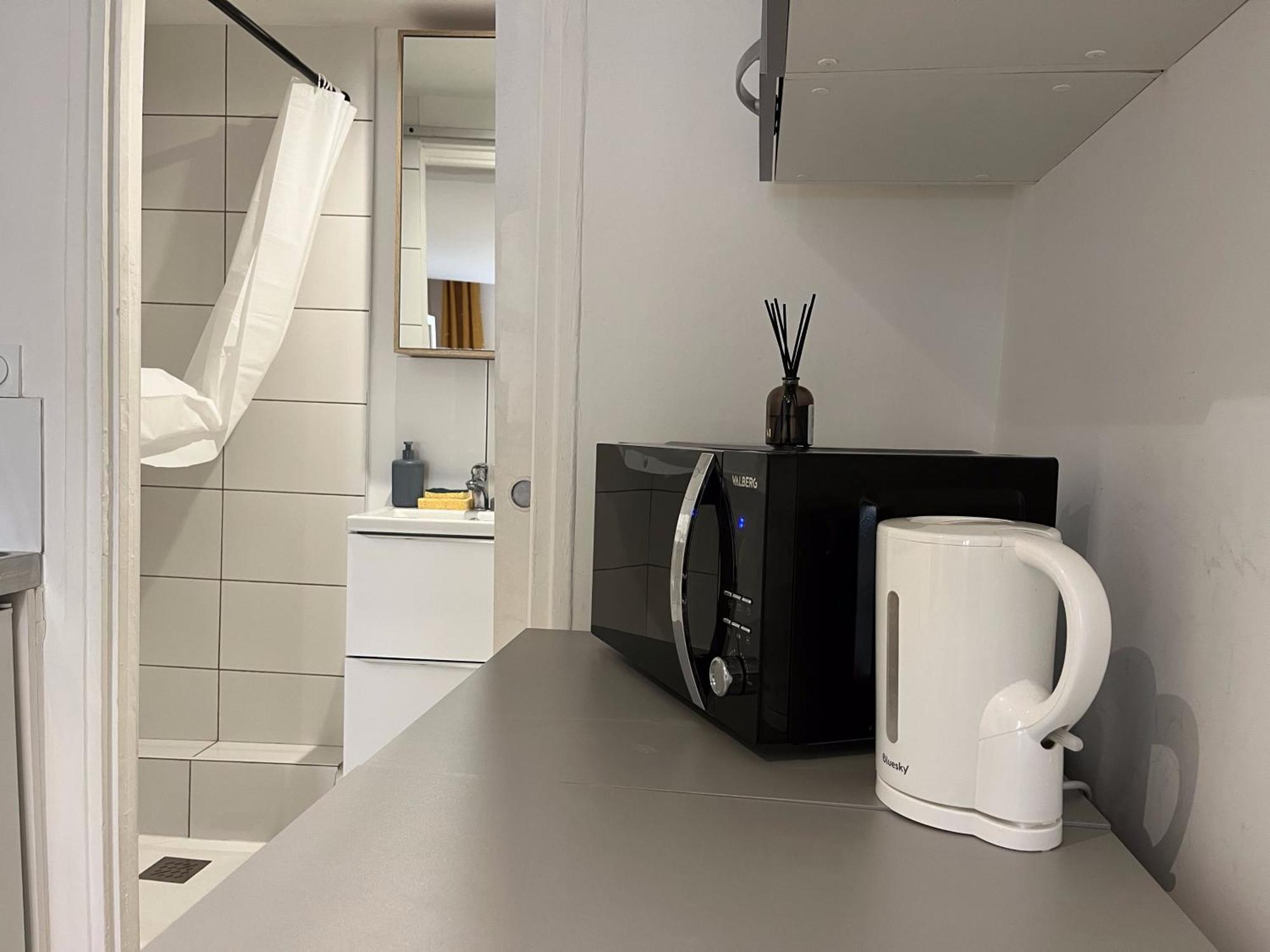 Studio Equipe Confort Proche De Toutes Commodites La Seyne-sur-Mer Exteriör bild